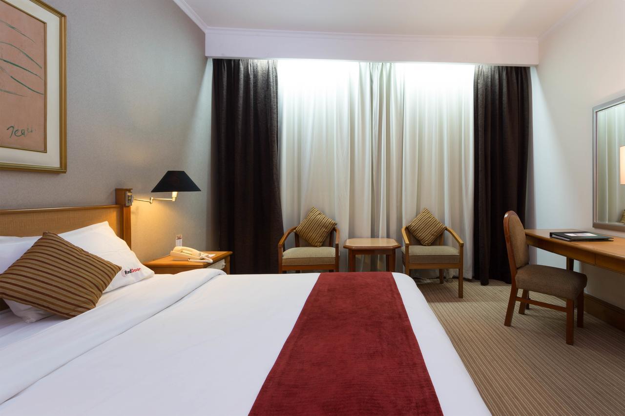 Hotel Reddoorz @ S Parman Jakarta